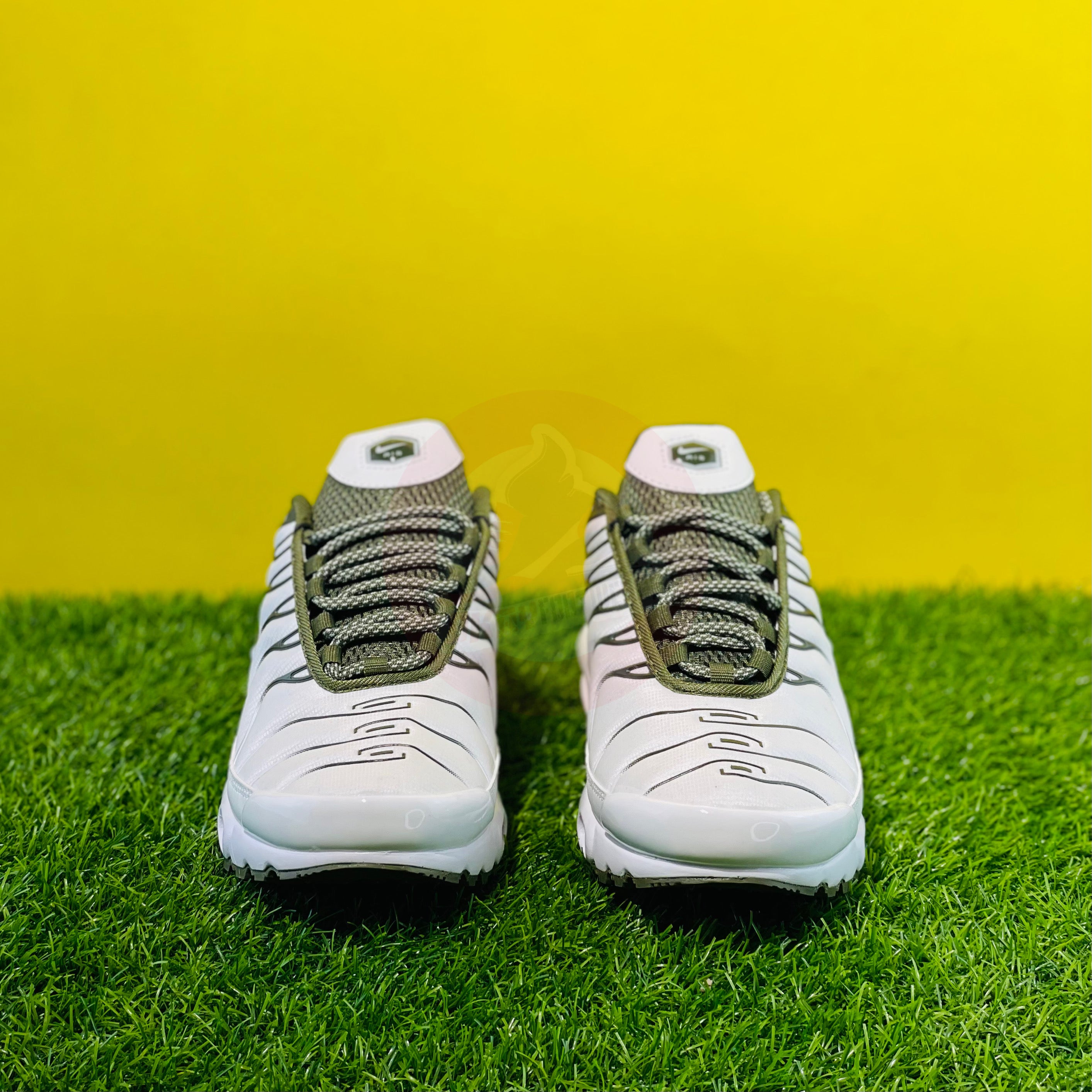 NK AIRMAX PLUS TN - TUNED PHANTOM NEUTRAL (DOT PERFECT)