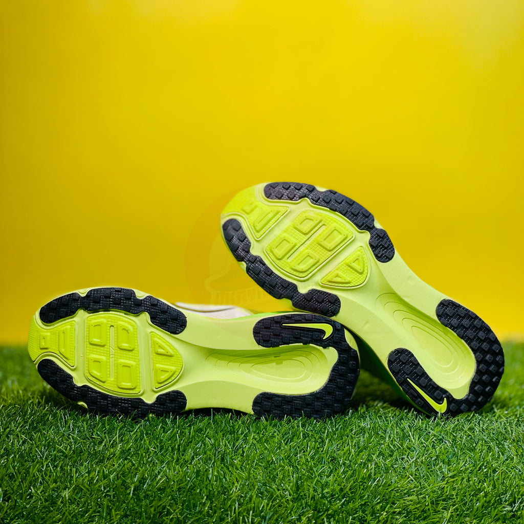 NK AIRZOOM X VOMERO 18 - WHITE/ELECTRIC (ORIGINALS)