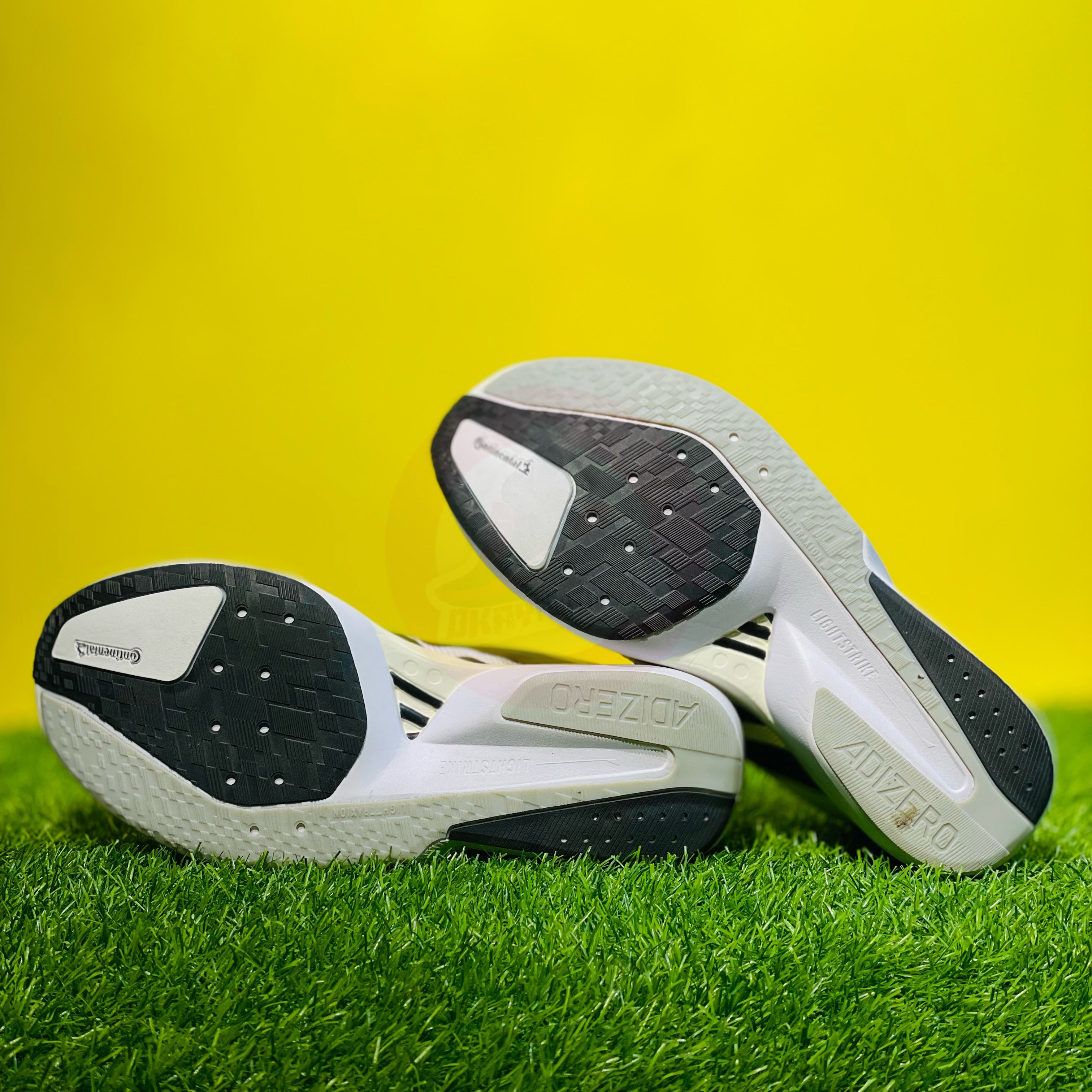 AD ADIZER0 BOST0N 13 - WHITE/BLACK (DOT PERFECT)