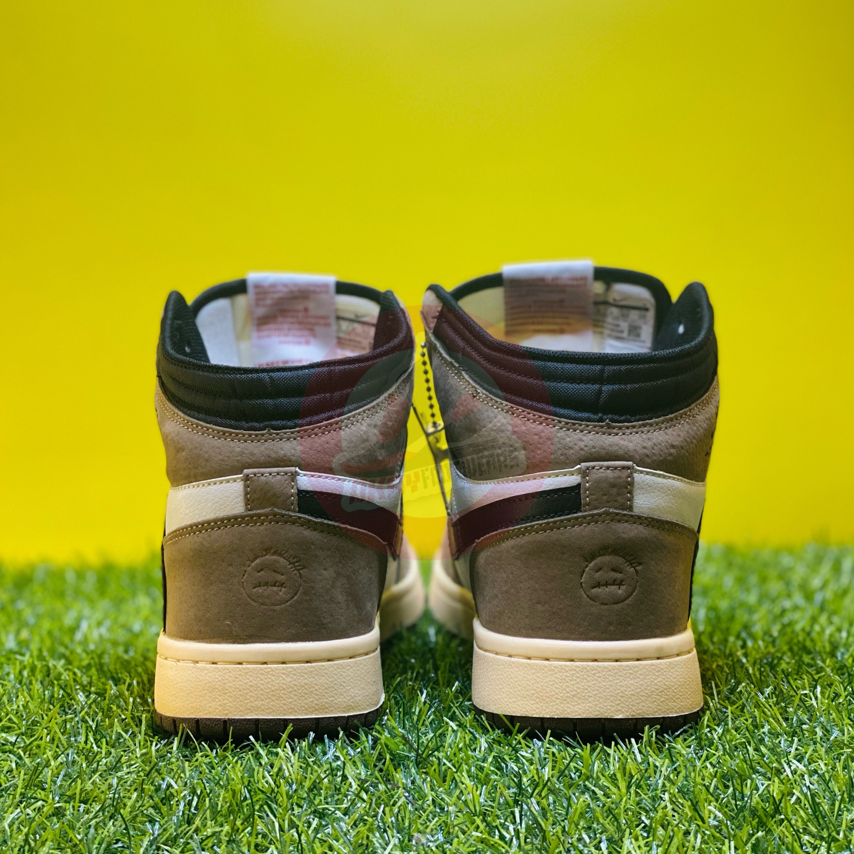 NK AIRJORDAN 1 HIGH - TRAVIS MOCHA (DOT PERFECT)