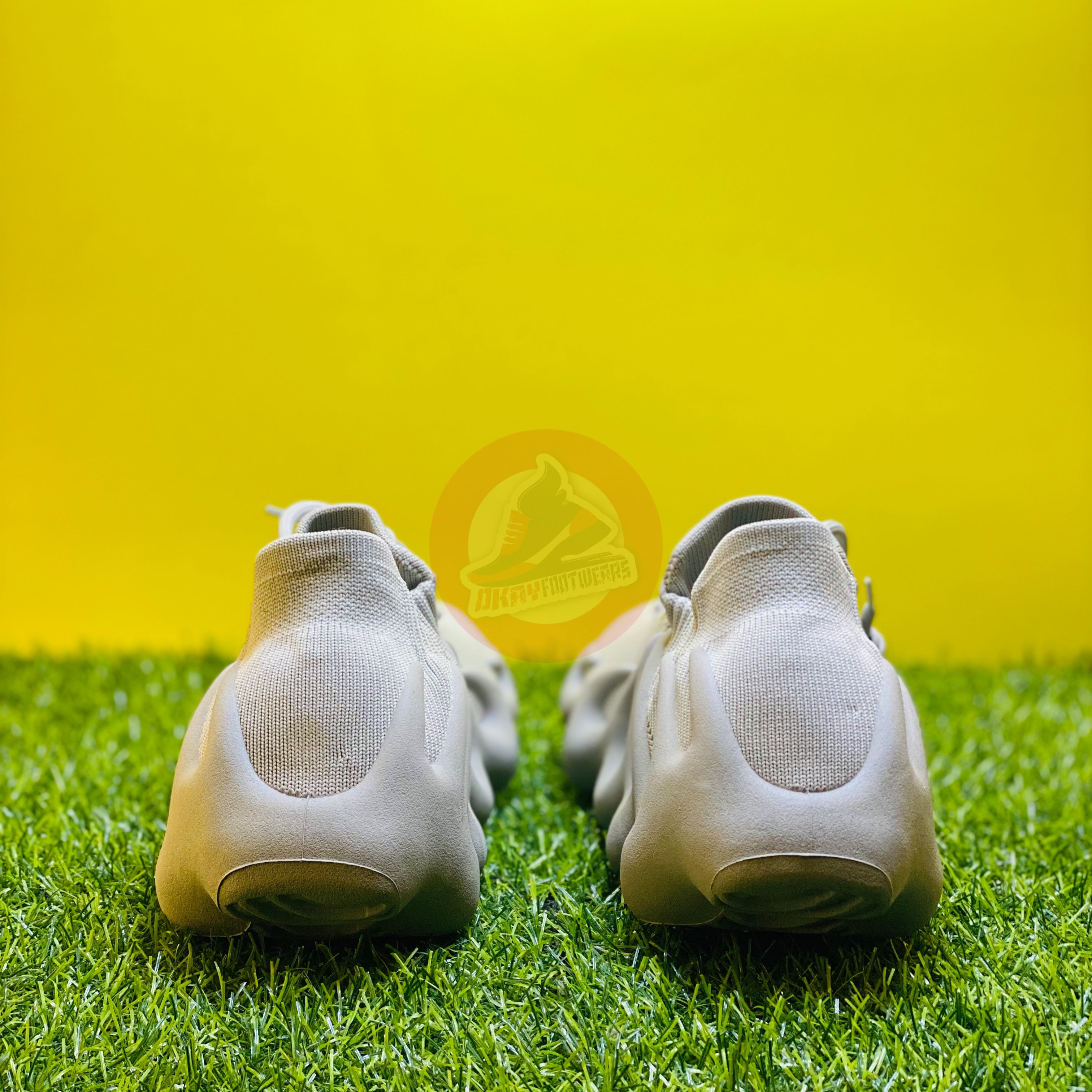 AD YEEZY 450 - SMOKY GREY (PREMIUM BATCH)