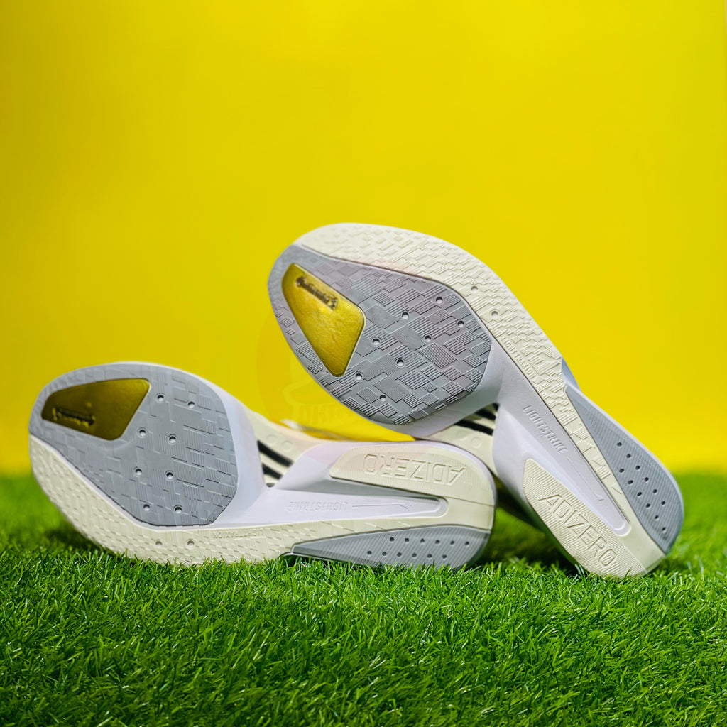 AD ADIZER0 BOST0N 13 - WHITE/GOLD (DOT PERFECT)