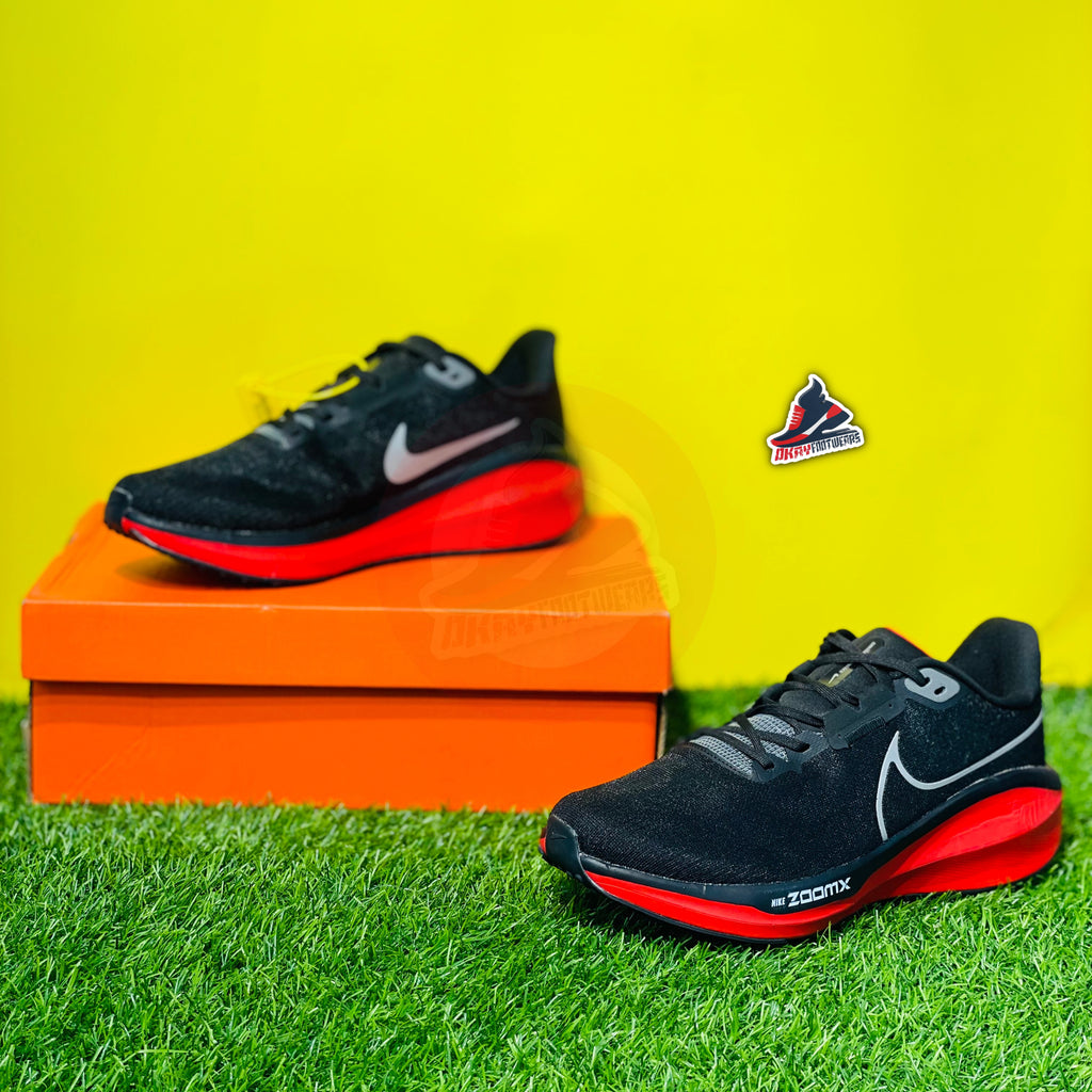 NK AIRZOOM X VOMERO 17 - GYM RED (DOT PERFECT)