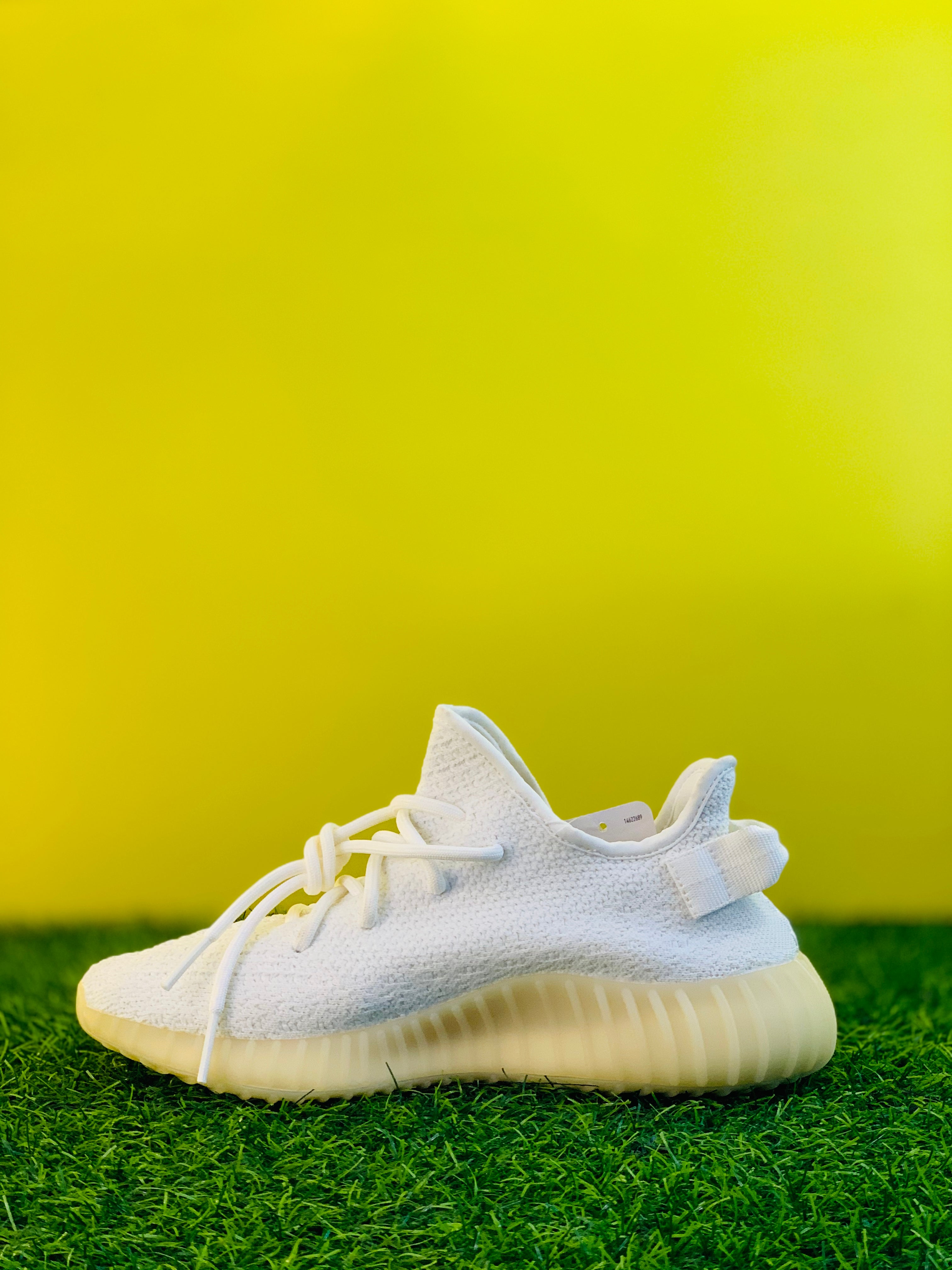 AD YEEZY 350 V2 - CLOUD WHITE (PREMIUM BATCH)