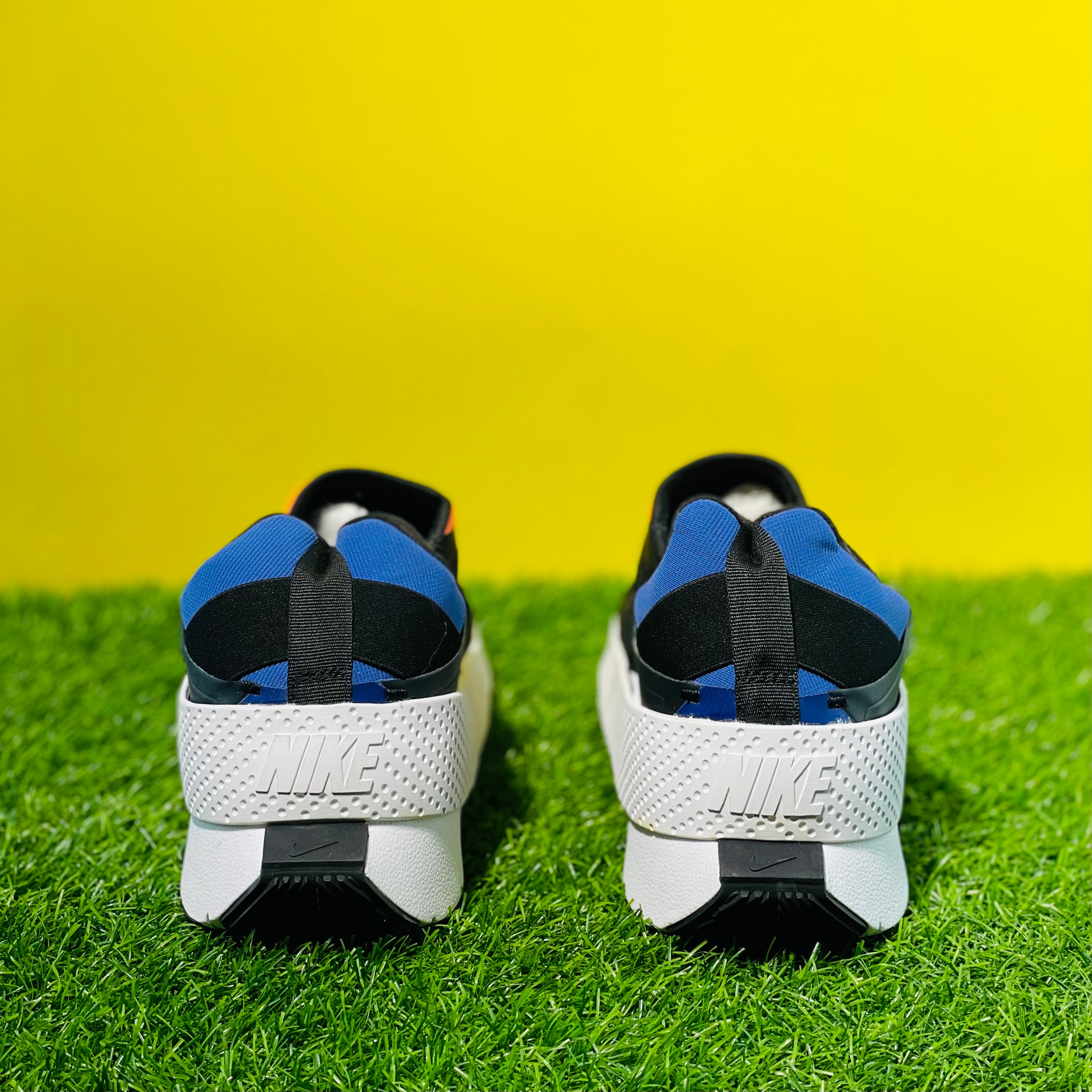 NK GO FLYEASE - BLACK CRIMSON SAPPHIRE (DOT PERFECT)