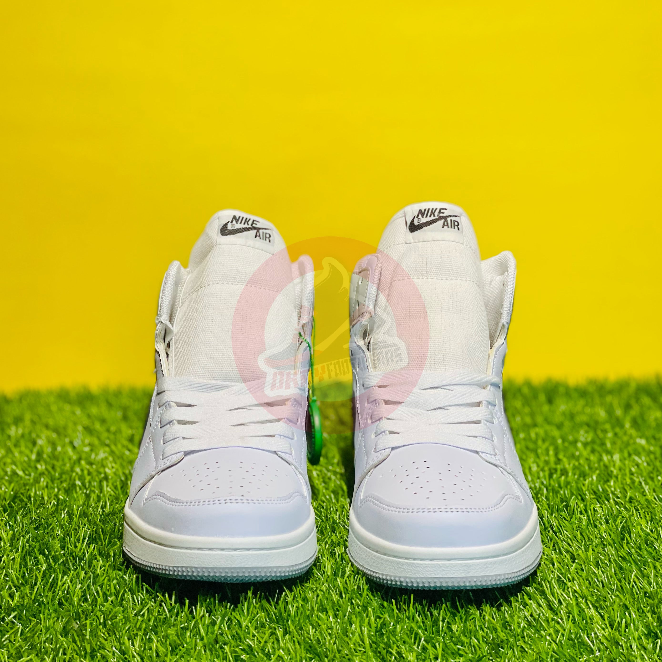 NK AIRJORDAN 1 HIGH - YIN YANG (DOT PERFECT)