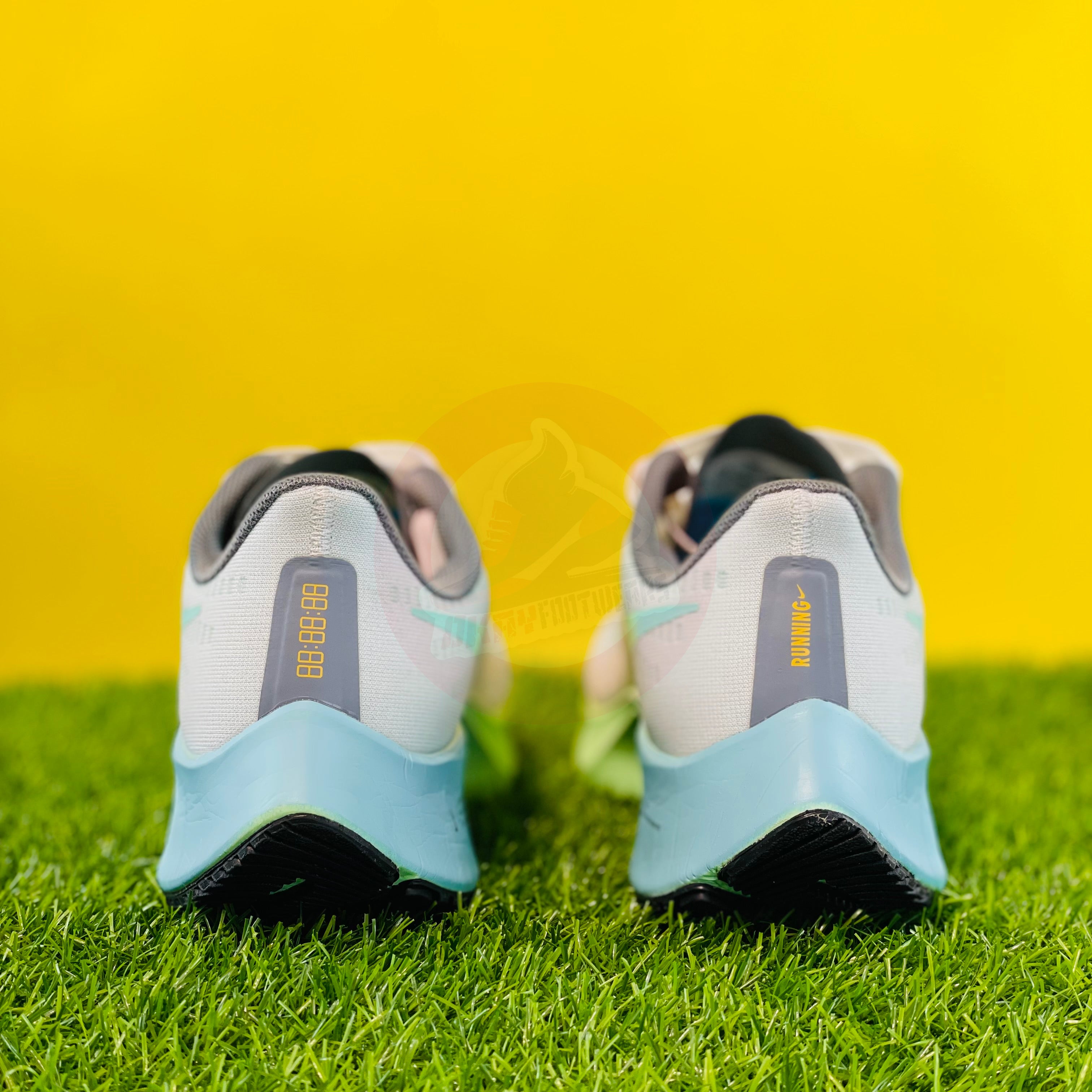 NK AIRZOOM PEGASUS 37 - BUTTERFLY (DOT PERFECT)