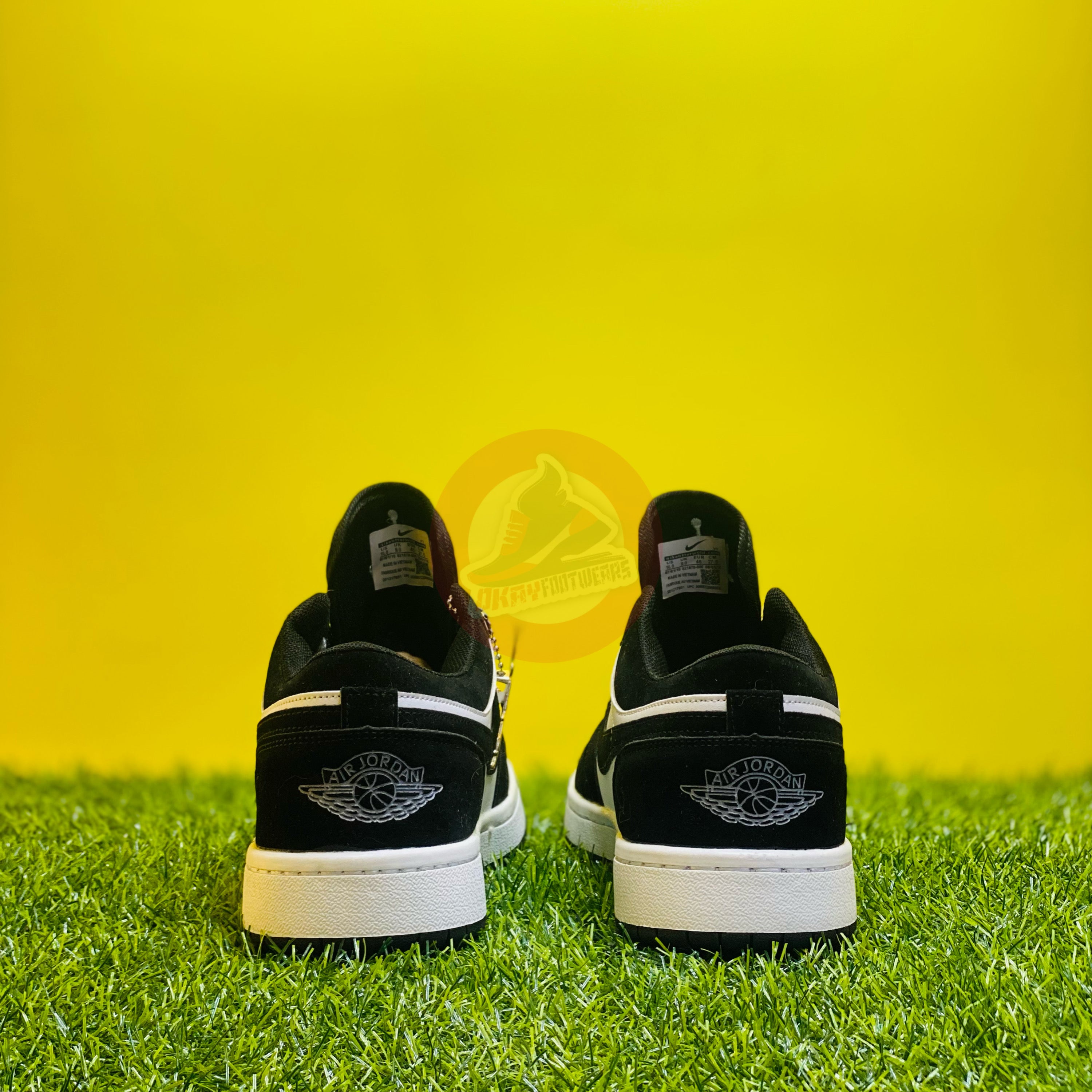 NK AIRJORDAN 1 LOW - BLACK/WHITE PANDA (DOT PERFECT)