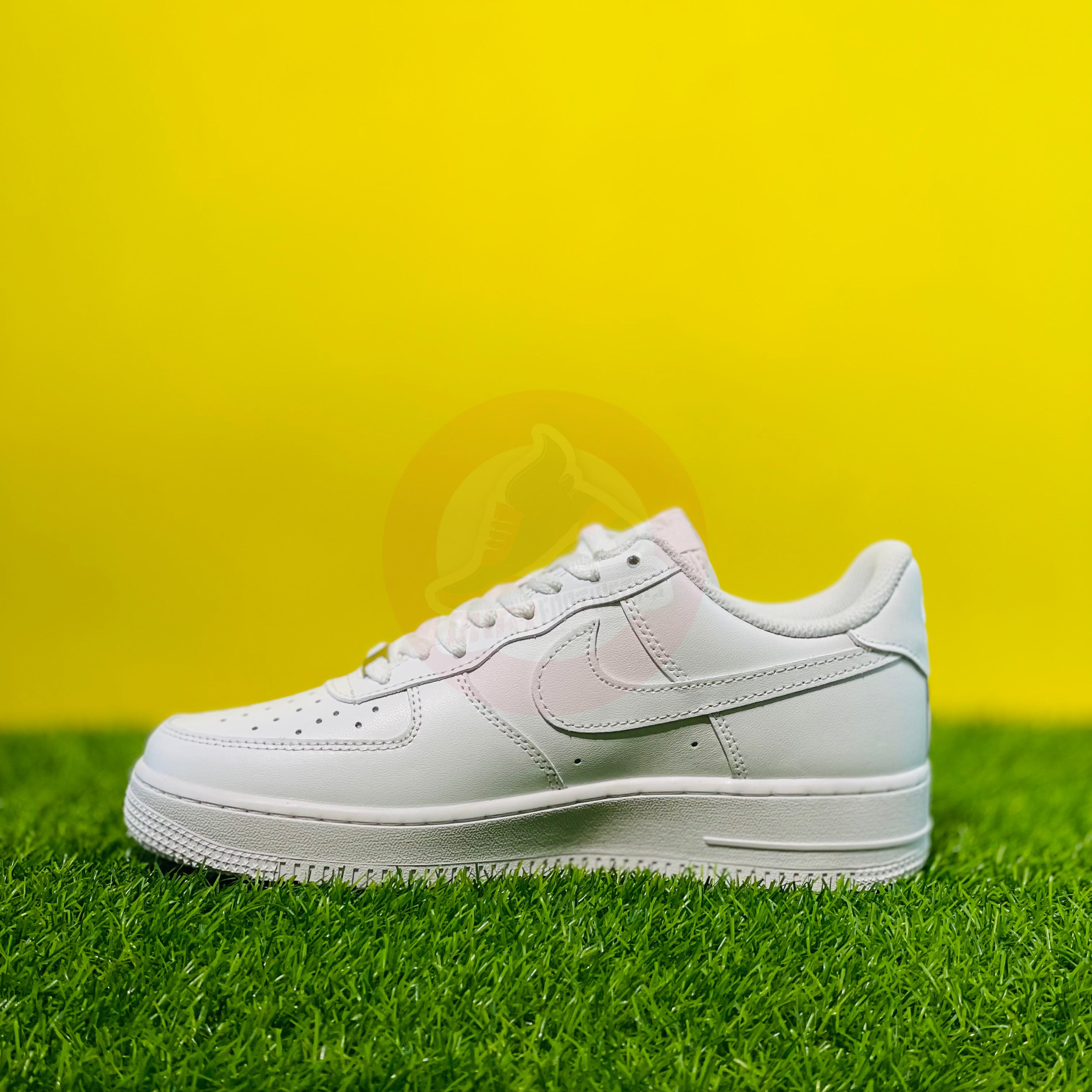 NK Airforce 1 - TRIPLE WHITE (ORIGINALS)
