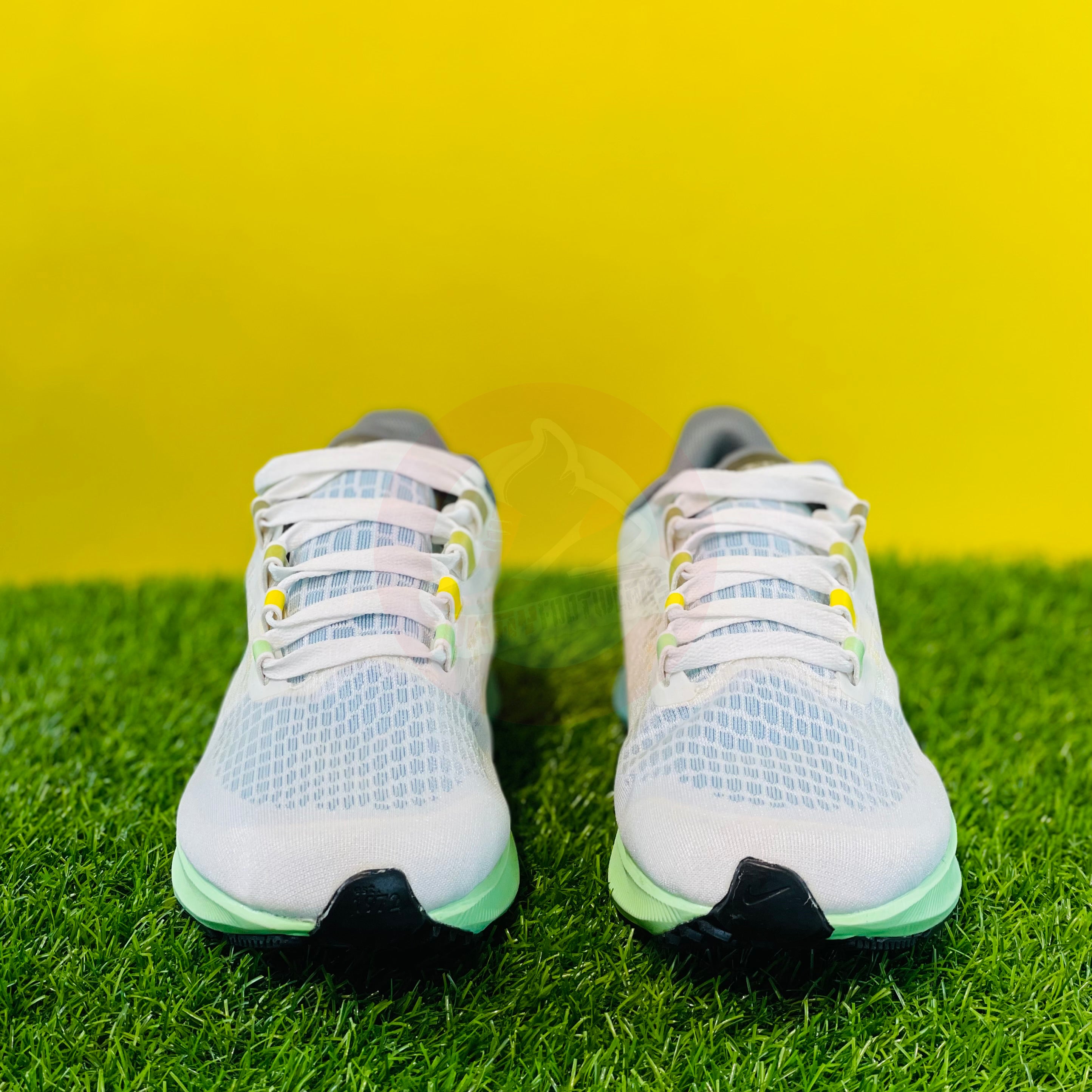 NK AIRZOOM PEGASUS 37 - BUTTERFLY (DOT PERFECT)