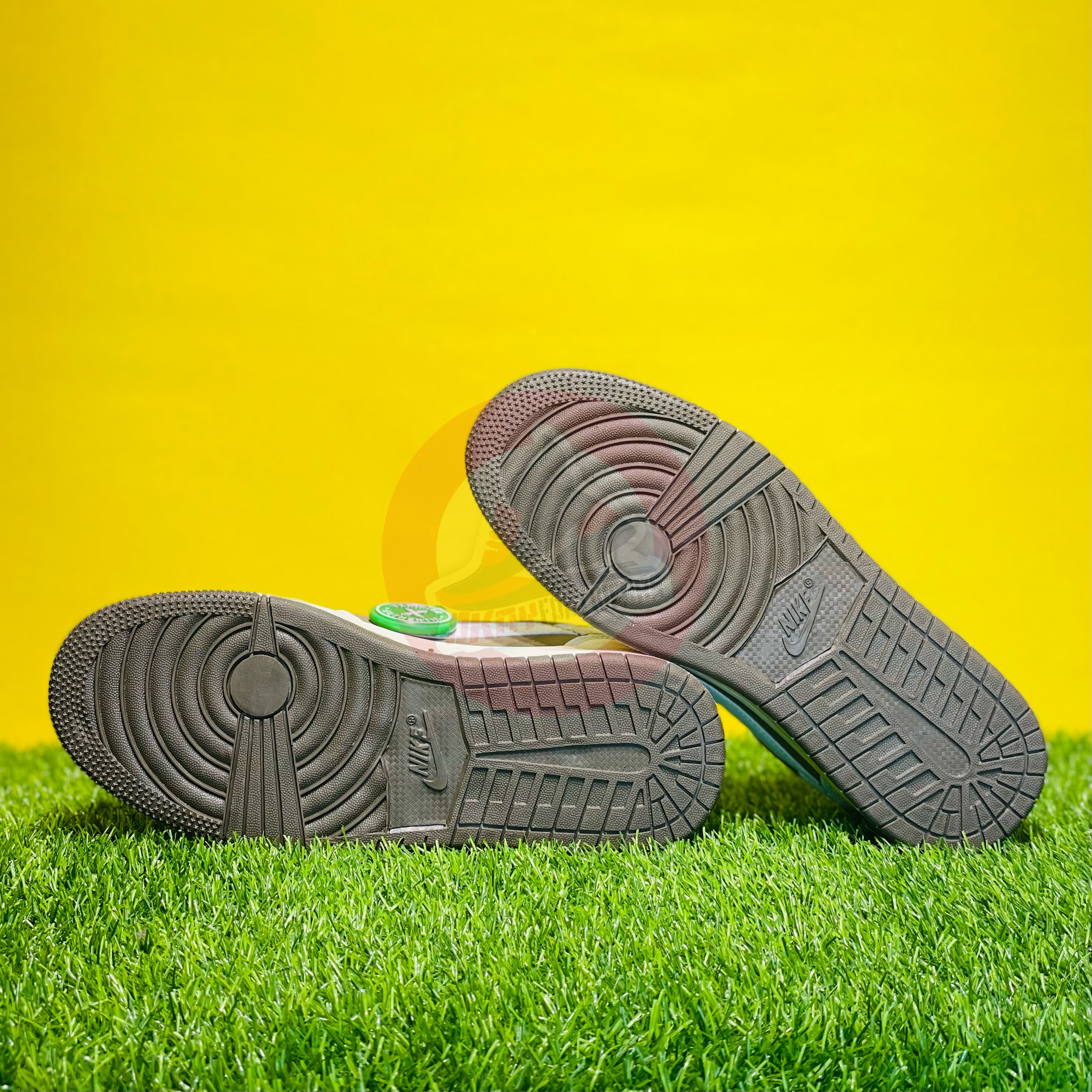 NK AIRJORDAN 1 LOW - TRAVIS REVERSE MOCHA (DOT PERFECT)