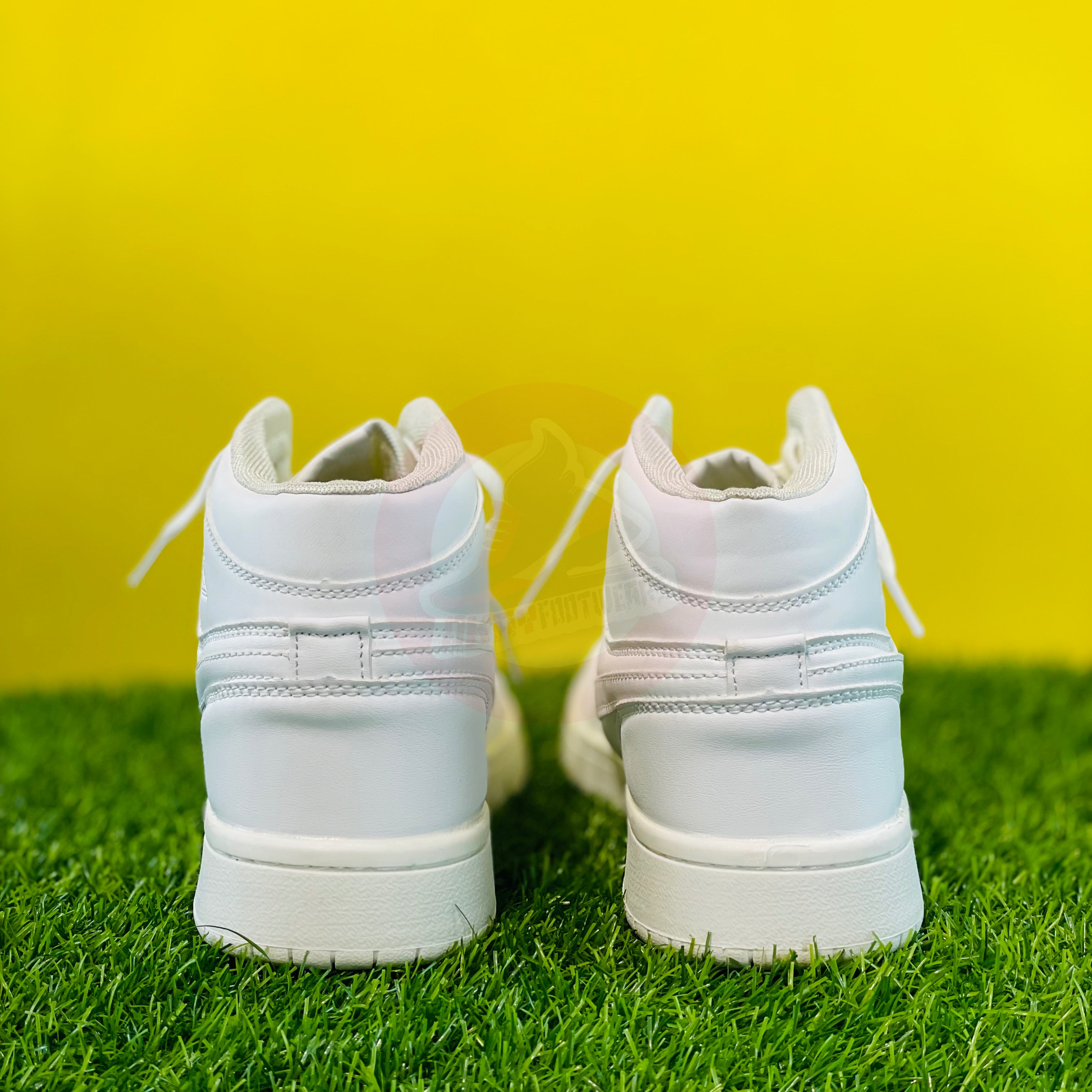 NK AIRJORDAN 1 HIGH - TRIPLE WHITE (DOT PERFECT)