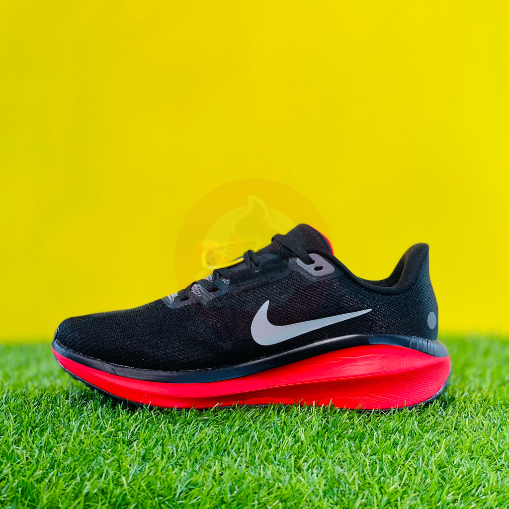 NK AIRZOOM X VOMERO 17 - GYM RED (DOT PERFECT)