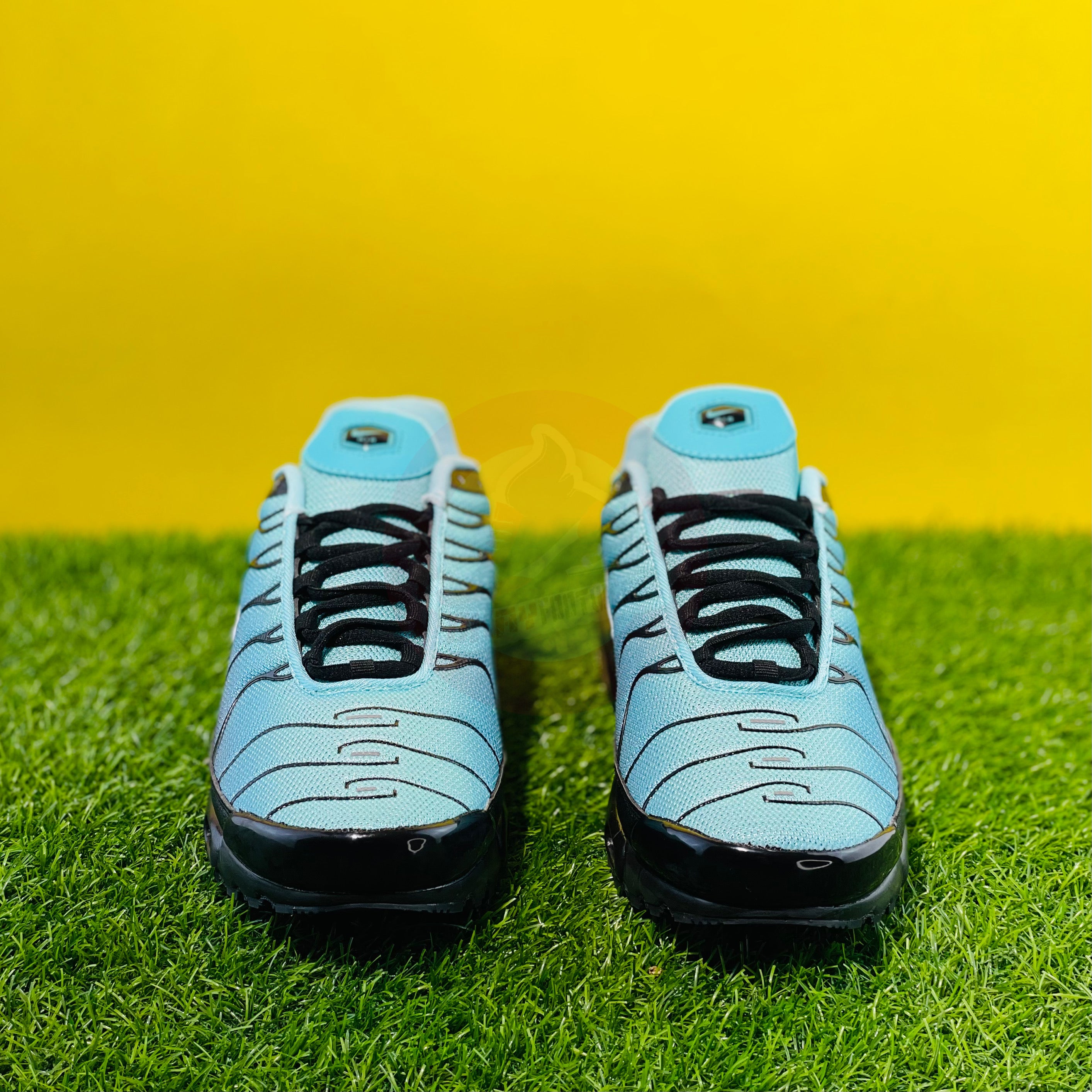 NK AIRMAX PLUS TN - LIGHT RETRO (DOT PERFECT)