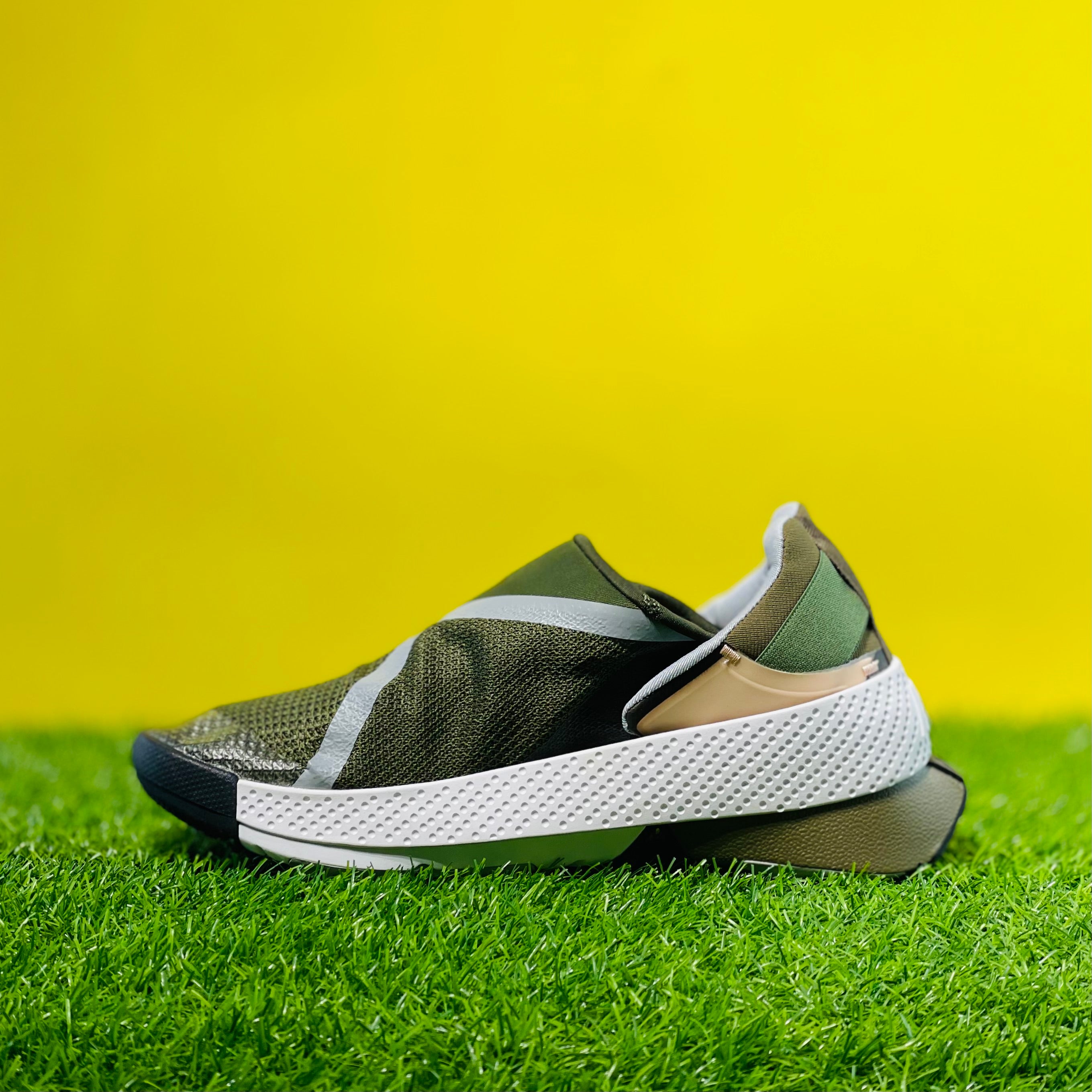 NK GO FLYEASE - ARMY GREEN (DOT PERFECT)