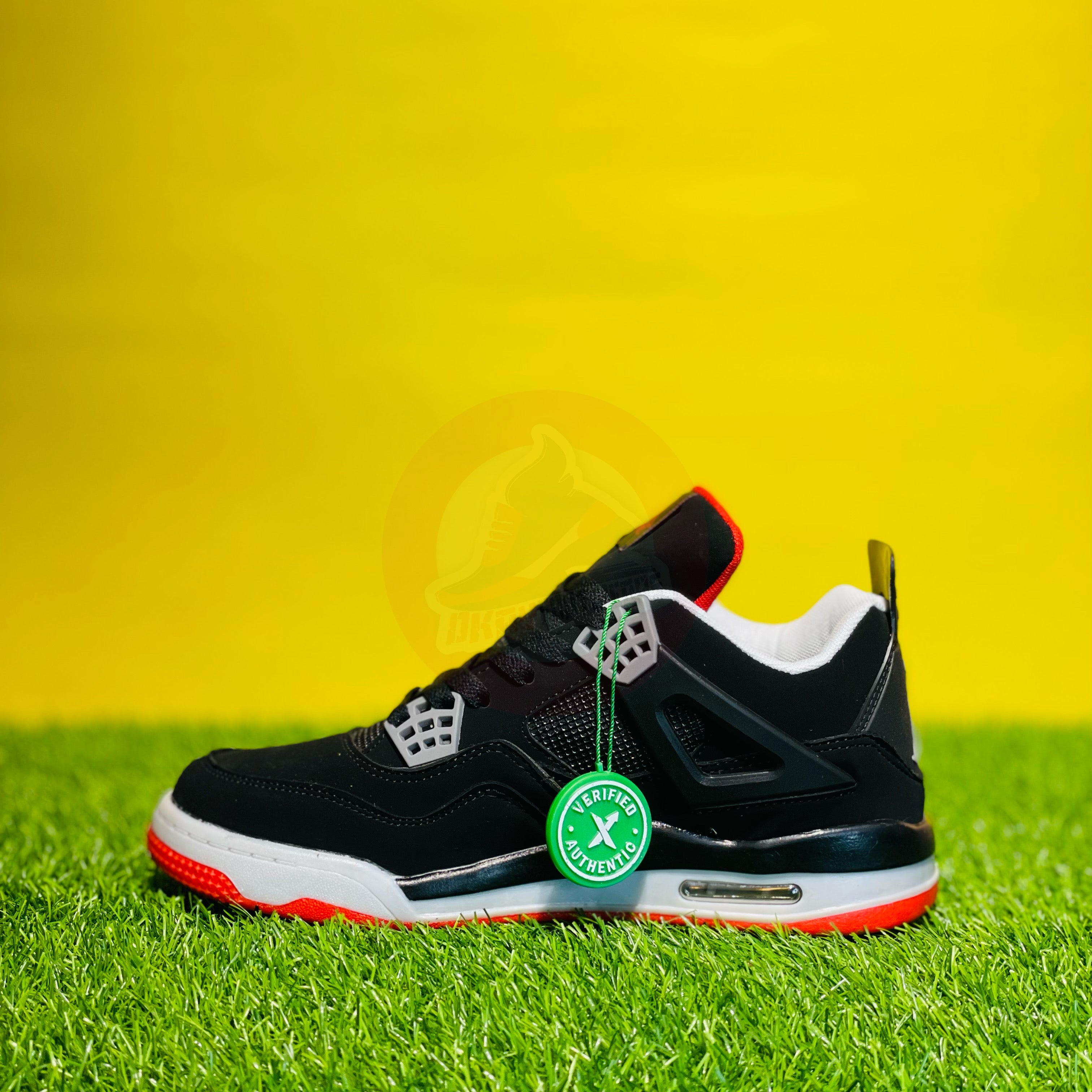 NK AIRJORDAN 4 - BRED (DOT PERFECT)