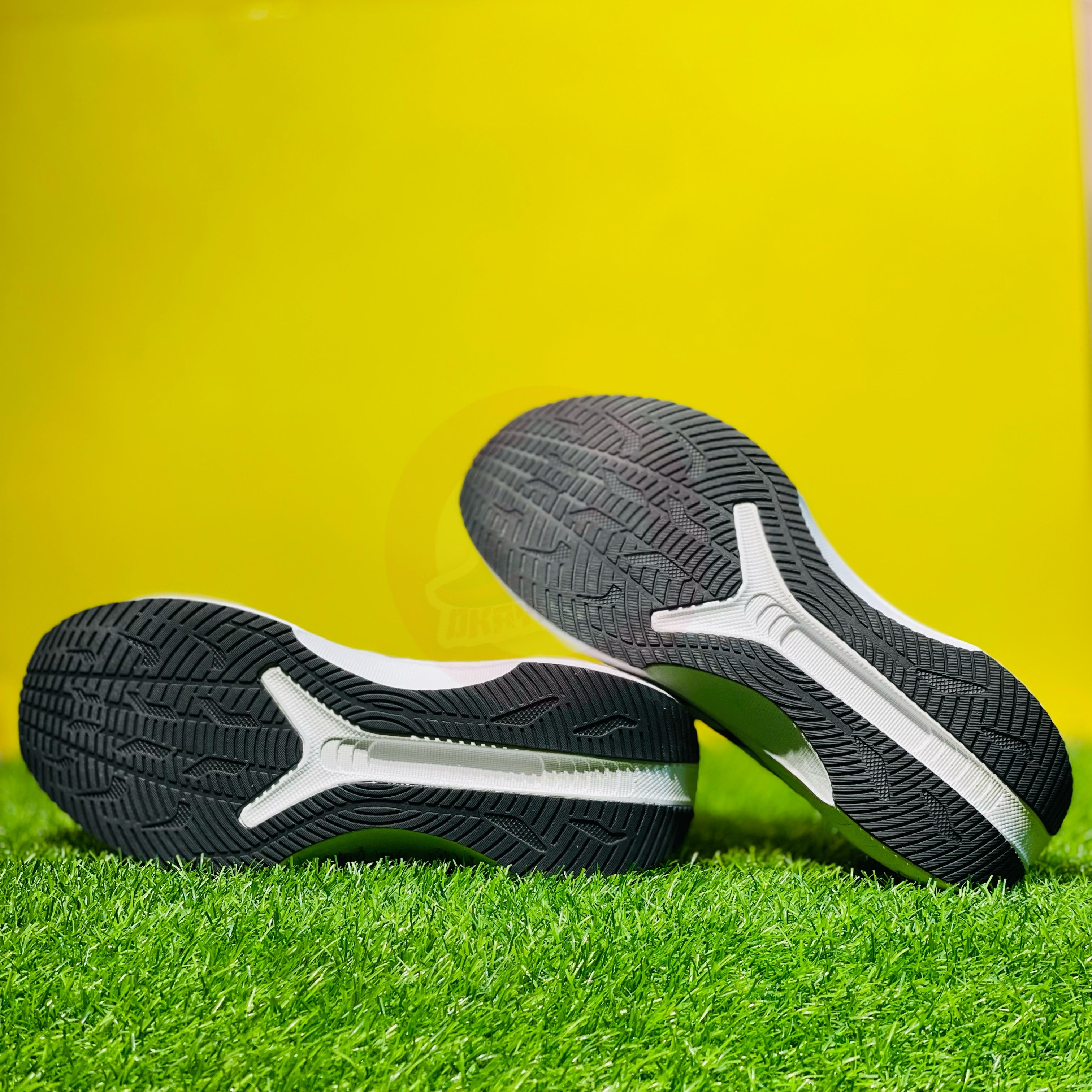 AD SUPERMAGNA ETERNO - BLACK (DOT PERFECT)