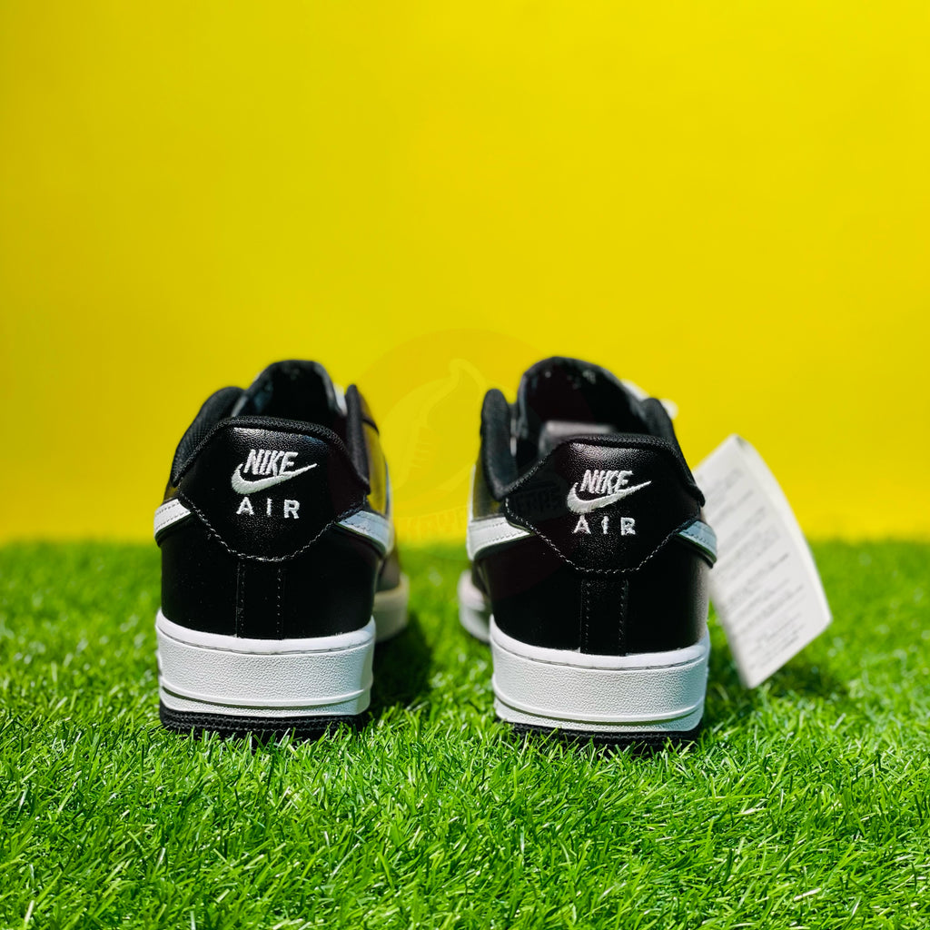 NK Airforce 1 - PANDAS (ORIGINALS)