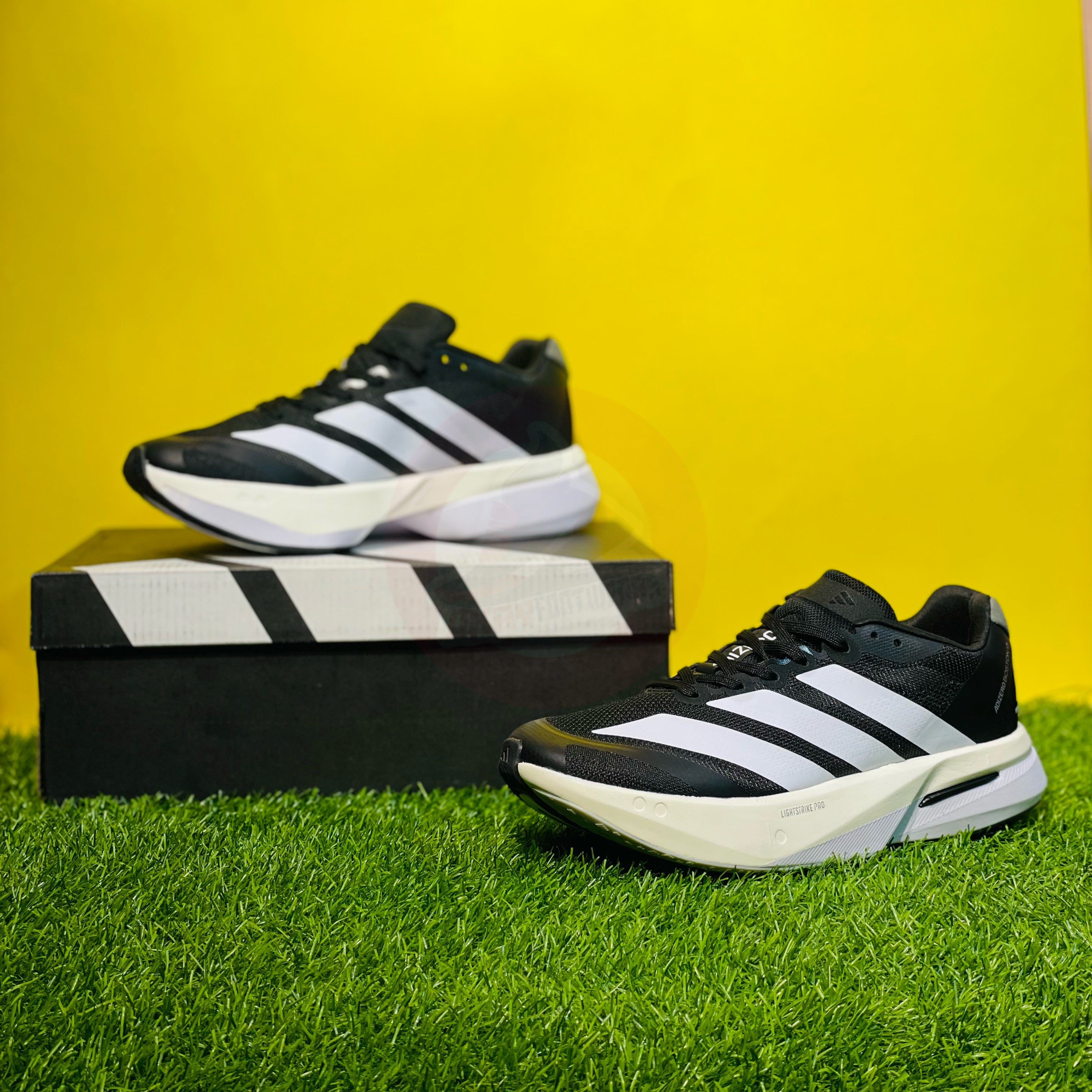 AD ADIZER0 BOST0N 13 - BLACK/WHITE (DOT PERFECT)